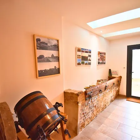 بيت للعطل La Grange Au Fil Du Parc إيرمينونفيل